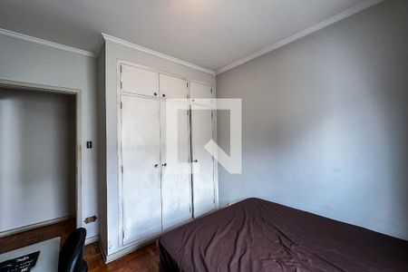Quarto 2 de casa à venda com 5 quartos, 200m² em Água Rasa, São Paulo