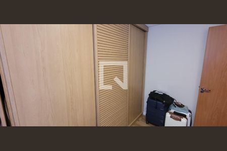 Quarto de apartamento para alugar com 2 quartos, 41m² em Parque Santa Rosa, Suzano