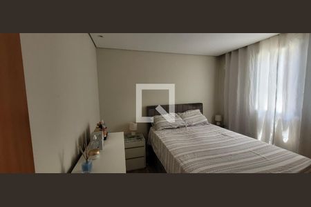 Quarto de apartamento para alugar com 2 quartos, 41m² em Parque Santa Rosa, Suzano