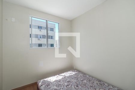 Quarto de apartamento para alugar com 2 quartos, 52m² em Santa Fé, Porto Alegre