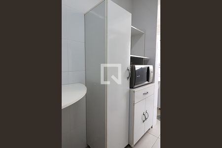 Apartamento para alugar com 71m², 2 quartos e sem vagaCozinha - Armários