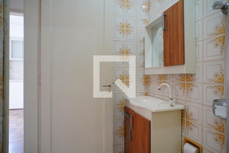 Banheiro  de apartamento para alugar com 1 quarto, 40m² em Bom Jesus, Porto Alegre