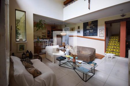 Sala de casa de condomínio à venda com 4 quartos, 320m² em Jacarepaguá, Rio de Janeiro