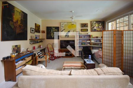 Sala de casa de condomínio à venda com 4 quartos, 320m² em Jacarepaguá, Rio de Janeiro