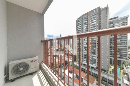 Varanda de kitnet/studio para alugar com 1 quarto, 25m² em Jardim das Acacias, São Paulo