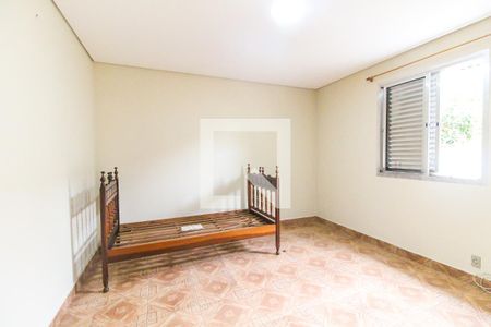 Quarto 1 de casa à venda com 3 quartos, 300m² em Cidade Antônio Estêvão de Carvalho, São Paulo