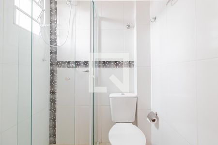 Banheiro de apartamento para alugar com 1 quarto, 38m² em Vila Araguaia, São Paulo