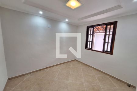 Quarto de casa para alugar com 2 quartos, 54m² em Chácaras Arcampo, Duque de Caxias