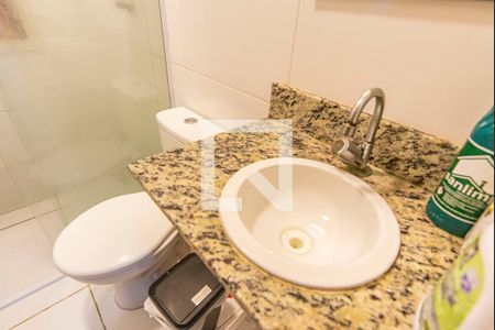 Banheiro Social de apartamento à venda com 2 quartos, 102m² em Vila Pires, Santo André