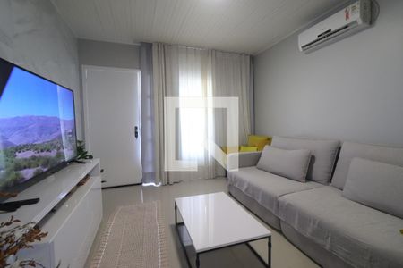 Sala de casa à venda com 3 quartos, 119m² em Santo Afonso, Novo Hamburgo