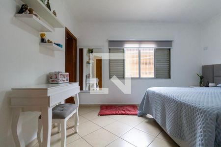 Quarto 1 de casa à venda com 4 quartos, 260m² em Jardim Laone, São Paulo