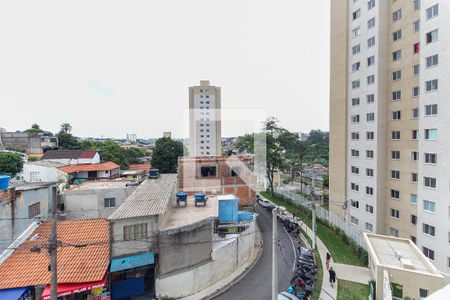 Vista Sala - Cozinha de apartamento para alugar com 2 quartos, 42m² em Guaianases, São Paulo