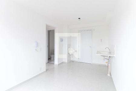 Sala - Cozinha de apartamento para alugar com 2 quartos, 42m² em Guaianases, São Paulo