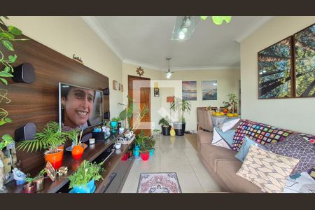 Sala de apartamento para alugar com 3 quartos, 80m² em Vila Sao Pedro, Santo André