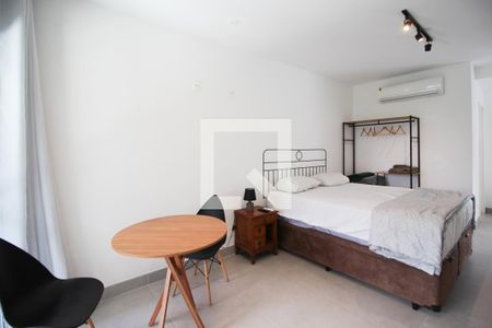 Suíte de casa de condomínio à venda com 1 quarto, 35m² em Moema, São Paulo