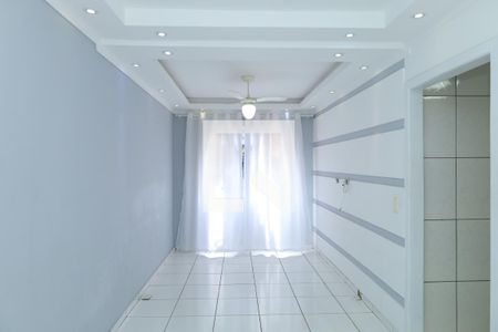 Sala de apartamento para alugar com 2 quartos, 57m² em Itaquera, São Paulo