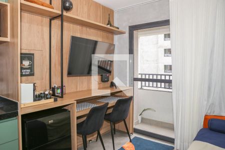 Sala e Cozinha de apartamento à venda com 1 quarto, 29m² em Barra Funda, São Paulo