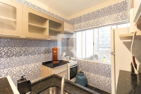 Sala - Cozinha de casa para alugar com 2 quartos, 66m² em Cidade Antônio Estêvão de Carvalho, São Paulo