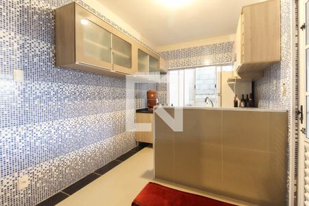 Sala - Cozinha de casa para alugar com 2 quartos, 66m² em Cidade Antônio Estêvão de Carvalho, São Paulo
