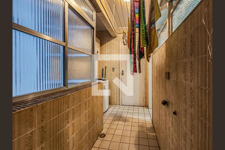 Área de Serviço de apartamento para alugar com 2 quartos, 85m² em Guilhermina, Praia Grande