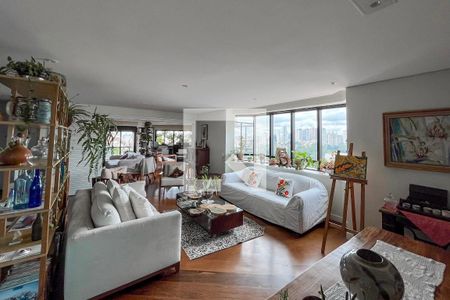 Sala de apartamento à venda com 4 quartos, 236m² em Aclimação, São Paulo