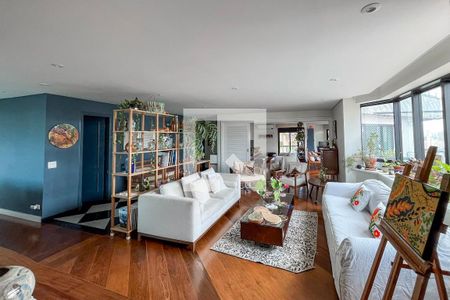 Sala de apartamento à venda com 4 quartos, 236m² em Aclimação, São Paulo