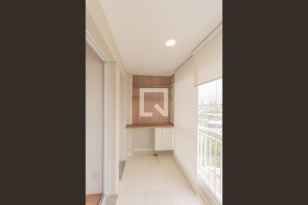Sacada de apartamento à venda com 2 quartos, 55m² em Chácaras Campos Elíseos, Campinas