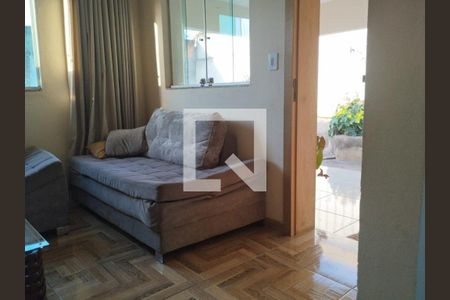 Casa à venda com 2 quartos, 525m² em Estrela Dalva, Belo Horizonte