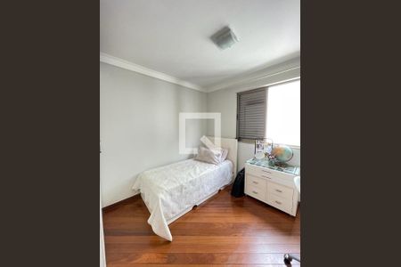 Casa à venda com 5 quartos, 200m² em Liberdade, Belo Horizonte