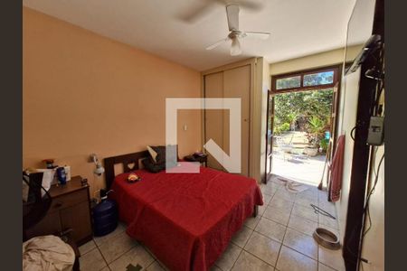 Casa à venda com 4 quartos, 1000m² em Indaiá, Belo Horizonte