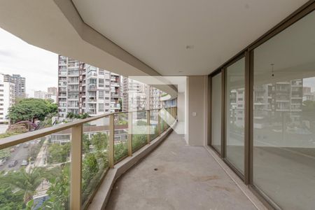 Sacada de apartamento à venda com 3 quartos, 217m² em Indianópolis, São Paulo