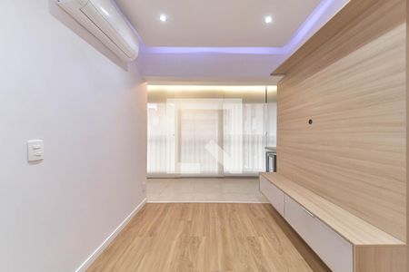 Sala de apartamento para alugar com 1 quarto, 35m² em Santo Amaro, São Paulo