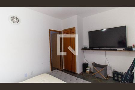 Casa à venda com 3 quartos, 450m² em Várzea das Moças, Niterói