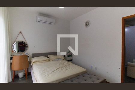 Casa à venda com 3 quartos, 450m² em Várzea das Moças, Niterói