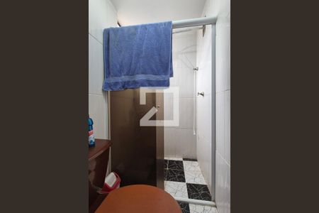 Banheiro de apartamento à venda com 1 quarto, 45m² em Botafogo, Campinas