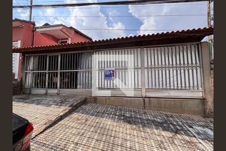 Casa à venda com 3 quartos, 300m² em Jardim Leila, Guarulhos