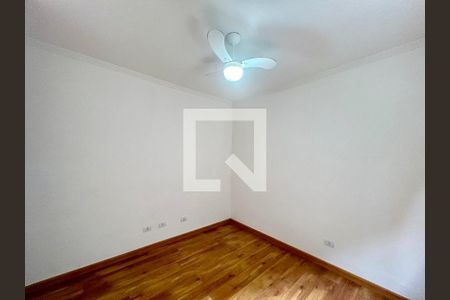 Quarto Suíte de casa para alugar com 2 quartos, 125m² em Jardim Presidente Dutra, Guarulhos