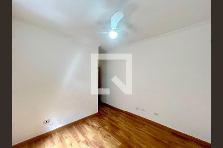 Quarto Suíte de casa para alugar com 2 quartos, 125m² em Jardim Presidente Dutra, Guarulhos