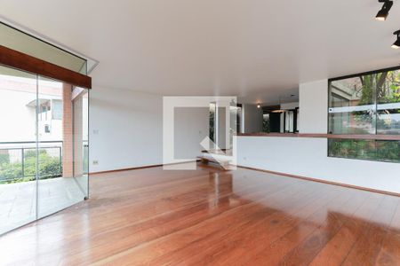 Sala de estar de casa para alugar com 5 quartos, 345m² em Jardim Franca, São Paulo