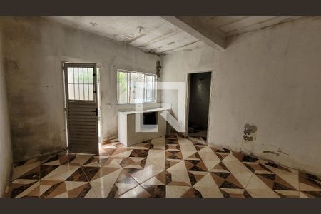 Casa para alugar com 1 quarto, 24m² em Jardim Miray, Itaquaquecetuba