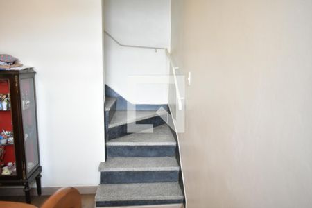 Escada de casa à venda com 5 quartos, 162m² em Planalto Paulista, São Paulo