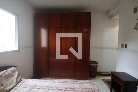 Suíte de apartamento para alugar com 4 quartos, 120m² em Centro, Guarujá