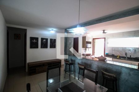 Sala 2 de casa de condomínio para alugar com 2 quartos, 85m² em Praia do Flamengo, Salvador