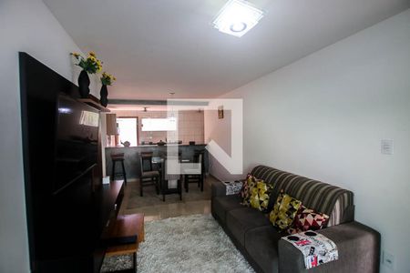 Sala de casa de condomínio para alugar com 2 quartos, 85m² em Praia do Flamengo, Salvador