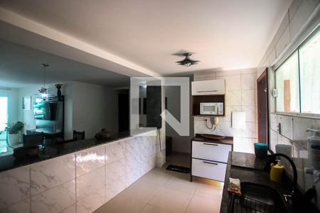 Cozinha de casa de condomínio para alugar com 2 quartos, 85m² em Praia do Flamengo, Salvador