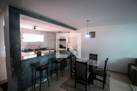 Sala 2 de casa de condomínio para alugar com 2 quartos, 85m² em Praia do Flamengo, Salvador