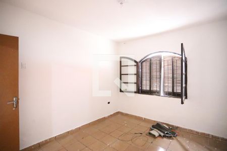 Quarto 1 de casa para alugar com 2 quartos, 120m² em Vila Costa, Suzano