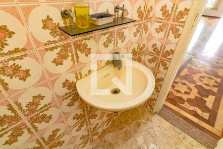 Casa à venda com 3 quartos, 174m² em Vila Alexandria, São Paulo