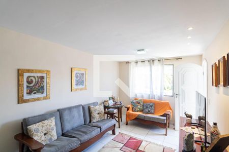 Sala de casa de condomínio para alugar com 3 quartos, 170m² em Campo Grande, Rio de Janeiro