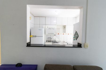 Cozinha e Área de Serviço de apartamento à venda com 1 quarto, 40m² em Medianeira, Porto Alegre